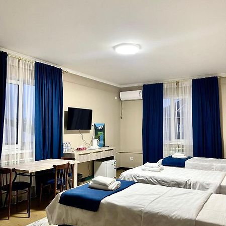 Green Town Hotel Shymkent Exterior photo
