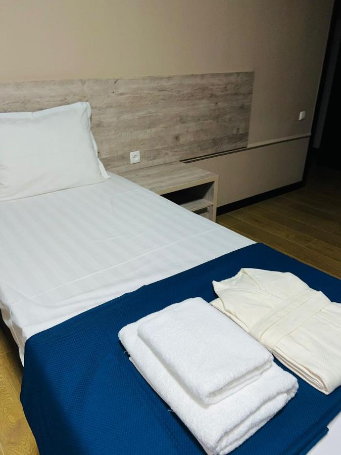 Green Town Hotel Shymkent Exterior photo