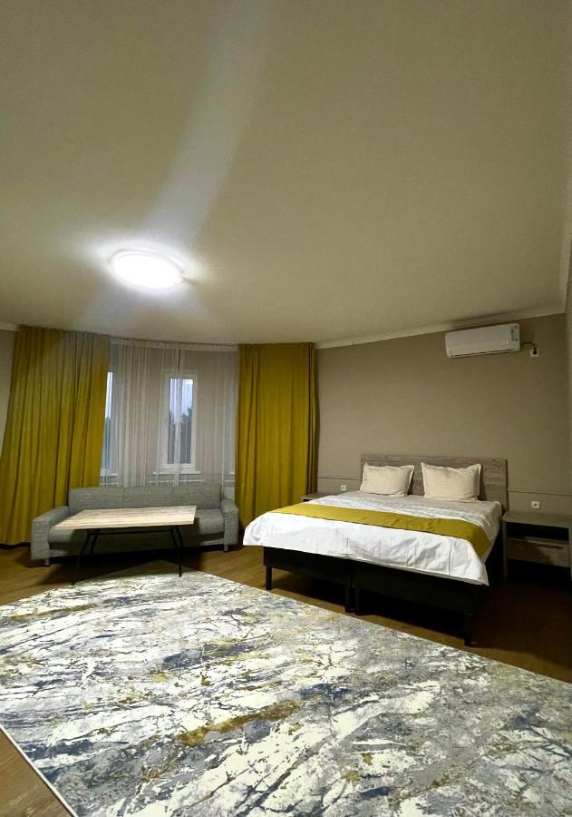 Green Town Hotel Shymkent Exterior photo